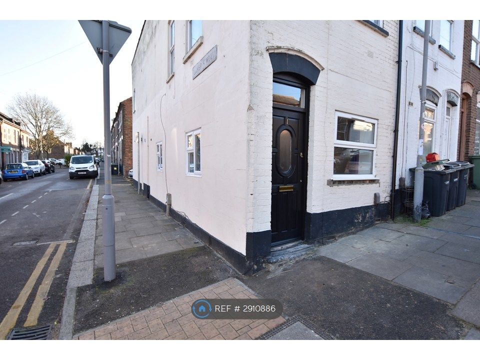 Property photo 2 of 7