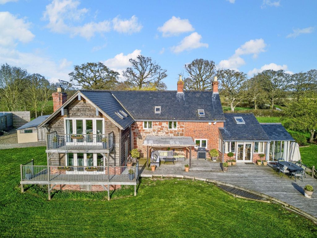 Property photo 2 of 26 Picture No. 06