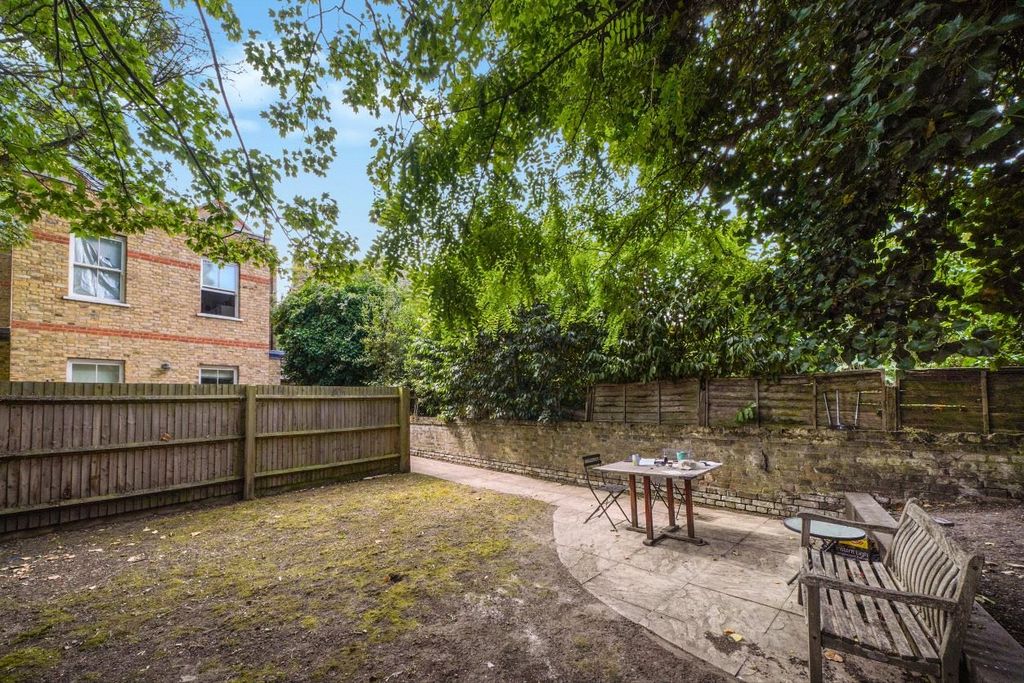Property photo 3 of 15 Picture No. 04