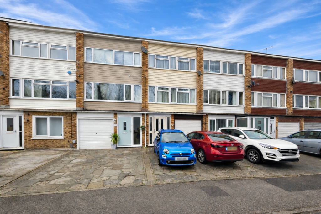 Property photo 1 of 17