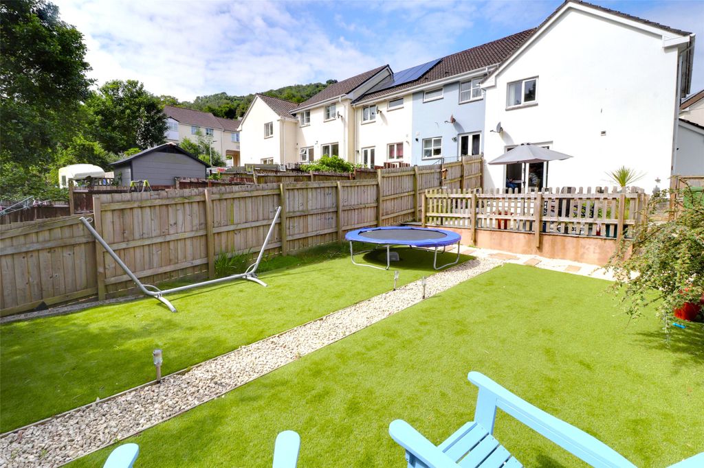 Property photo 3 of 14 3 - Picture No. 13
