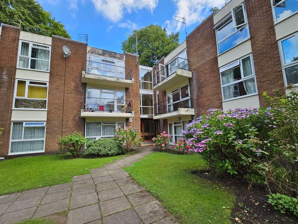 Property photo 1 of 27
