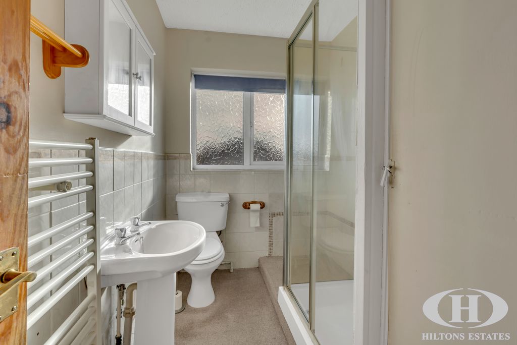 Property photo 2 of 7