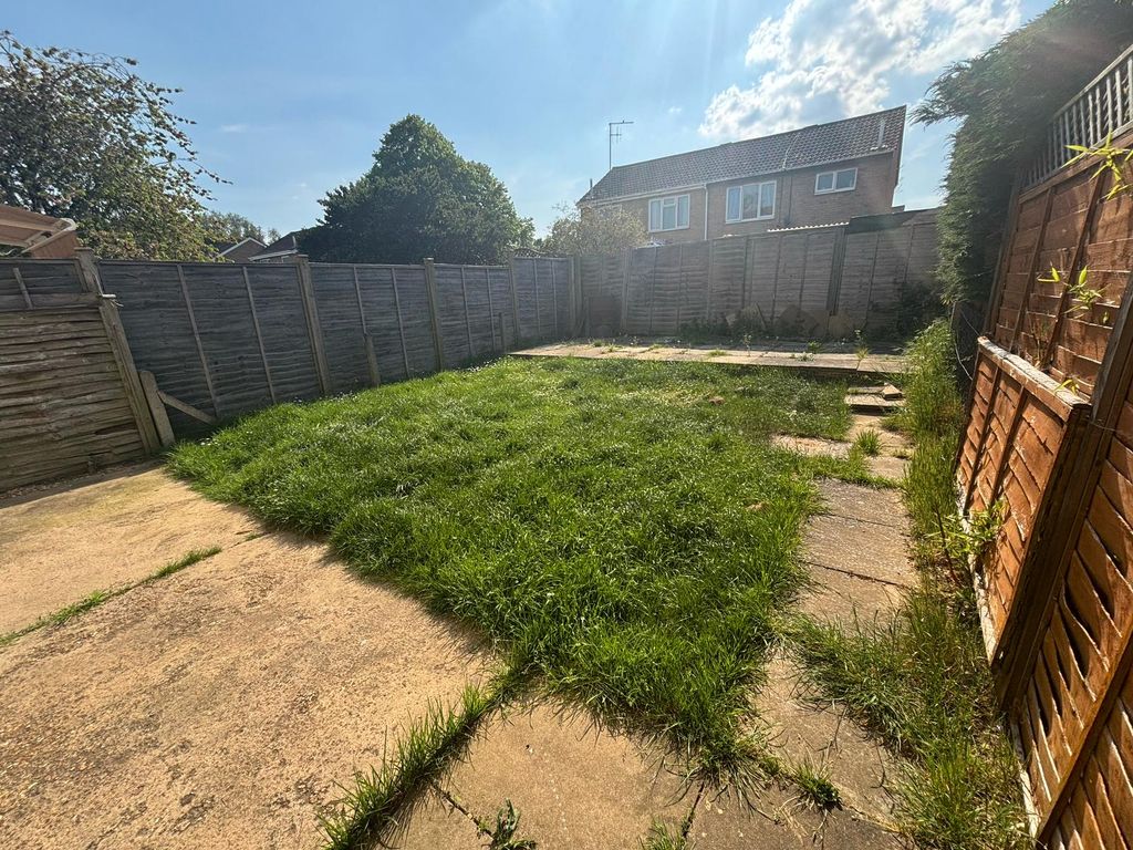 Property photo 3 of 10