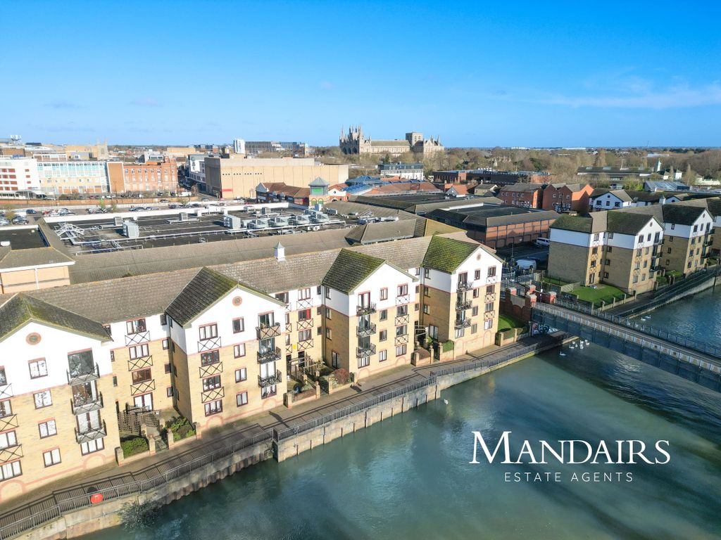 Property photo 3 of 14