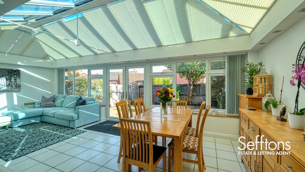 Property photo 3 of 29 Dscf8035_1