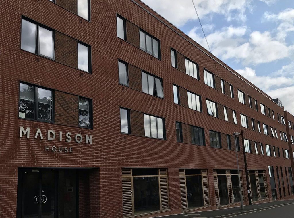 Property photo 1 of 10