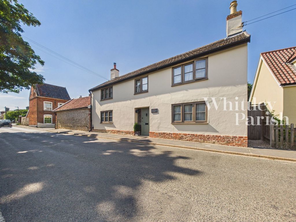 Property photo 1 of 18