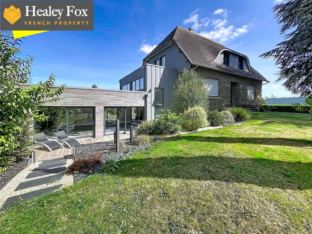 Property photo 1 of 17 Main Exterior View