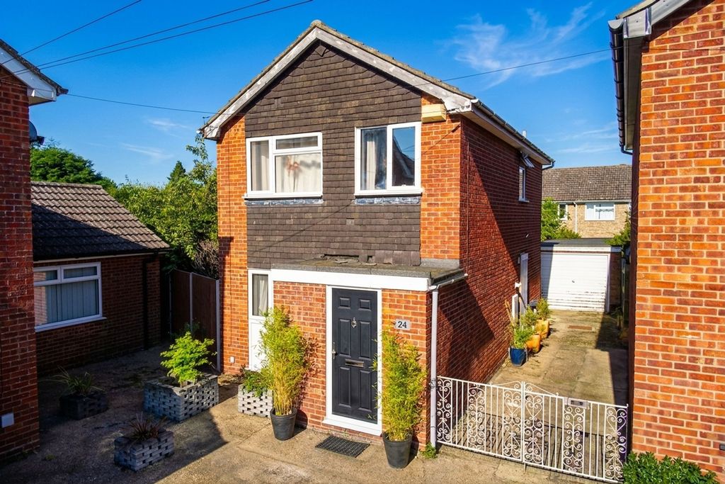 Property photo 1 of 20