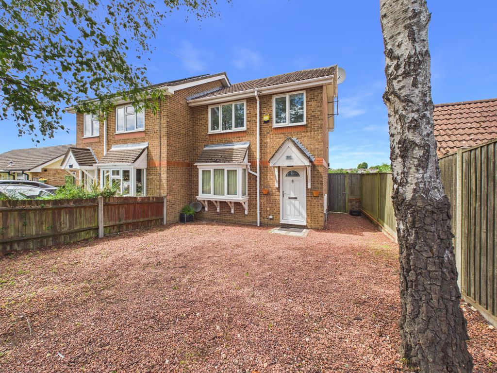Property photo 1 of 13 A Beautifully Presented Semi Detached Home To Let