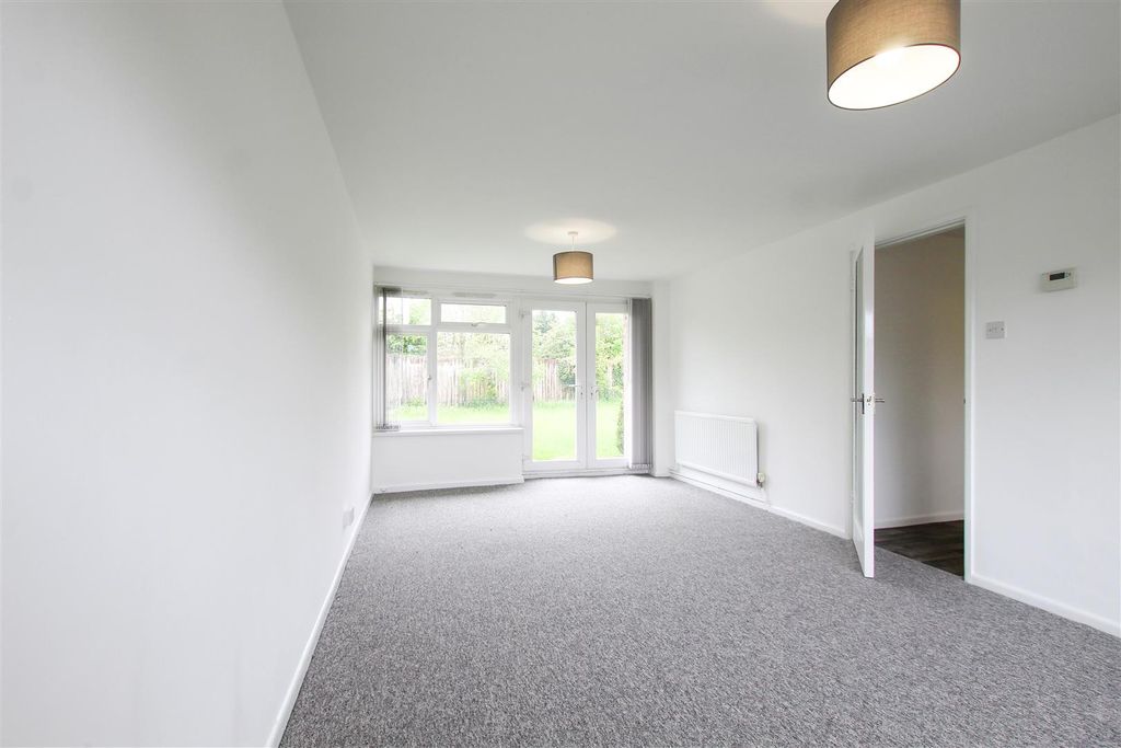Property photo 2 of 11 Img_4065.Jpg