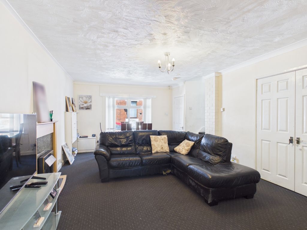 Property photo 2 of 14 Cam03729G0-Pr0302-Still001