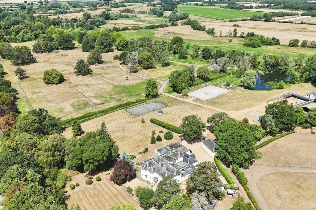 Property photo 3 of 41 Drone