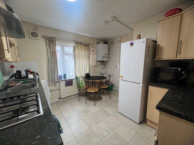 Property photo 2 of 4