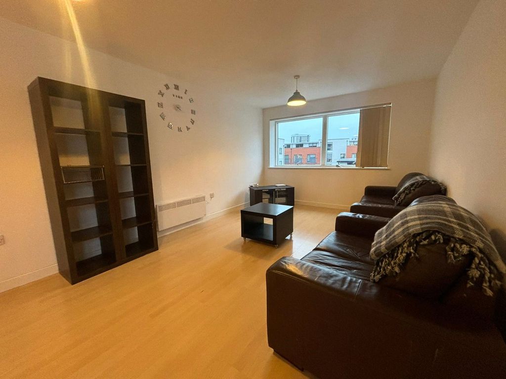 Property photo 3 of 6 Picture No. 09