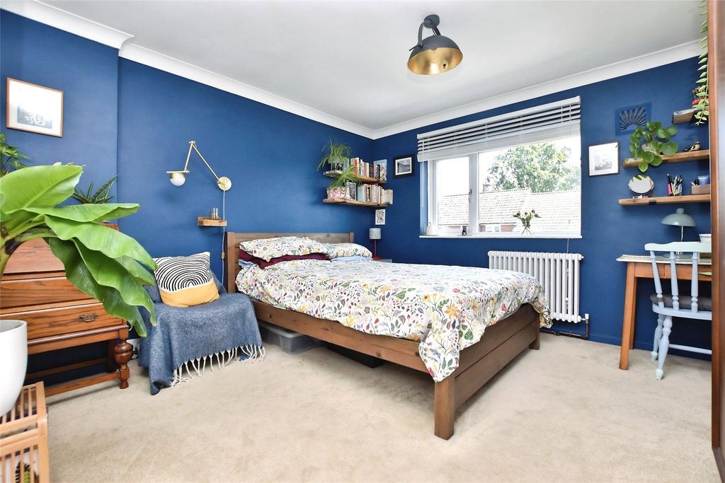 Property photo 3 of 26 Bedroom