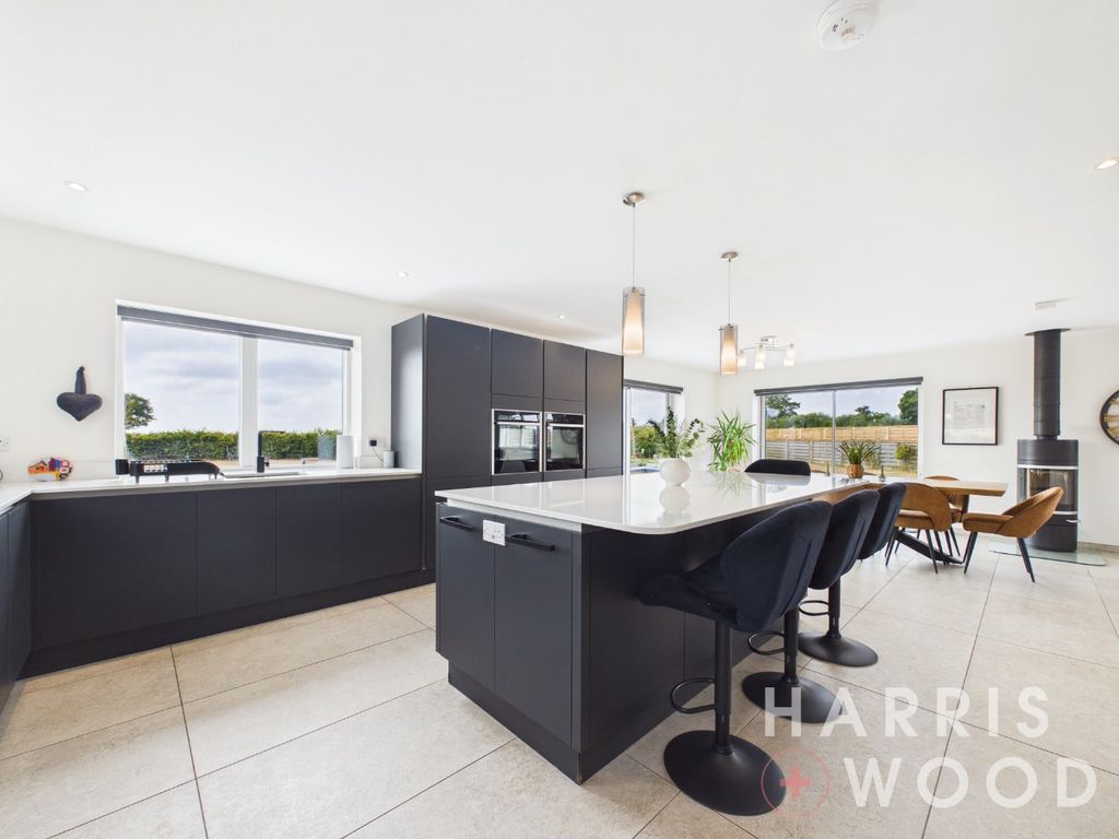 Property photo 2 of 54 5291553