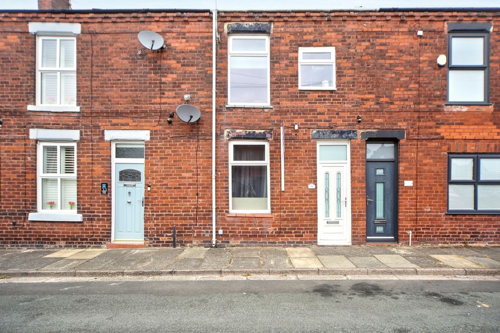 Property photo 1 of 14