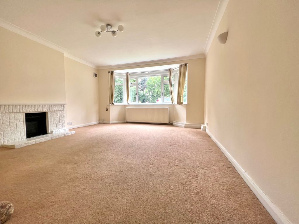Property photo 2 of 17 Photo 1