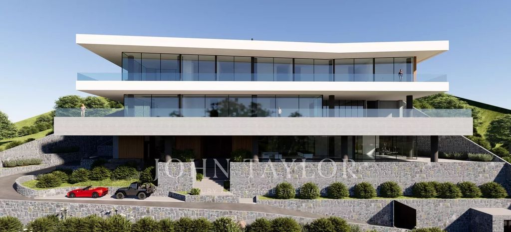 Property photo 1 of 42