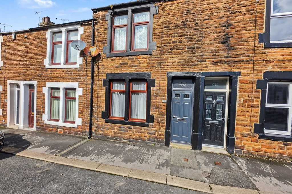 Property photo 1 of 15