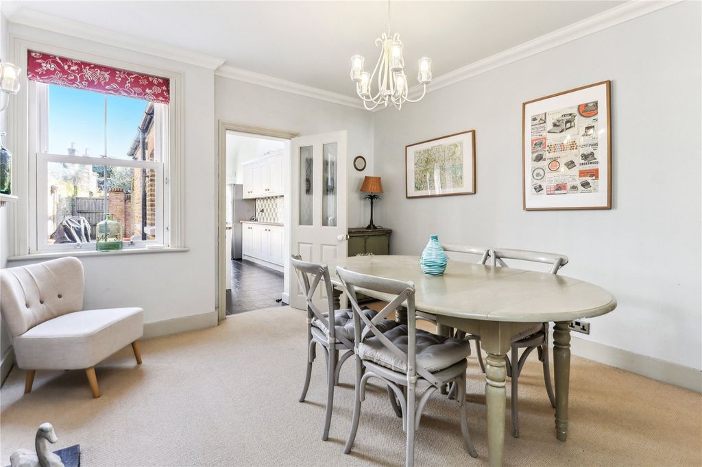 Property photo 2 of 13 Picture No. 03