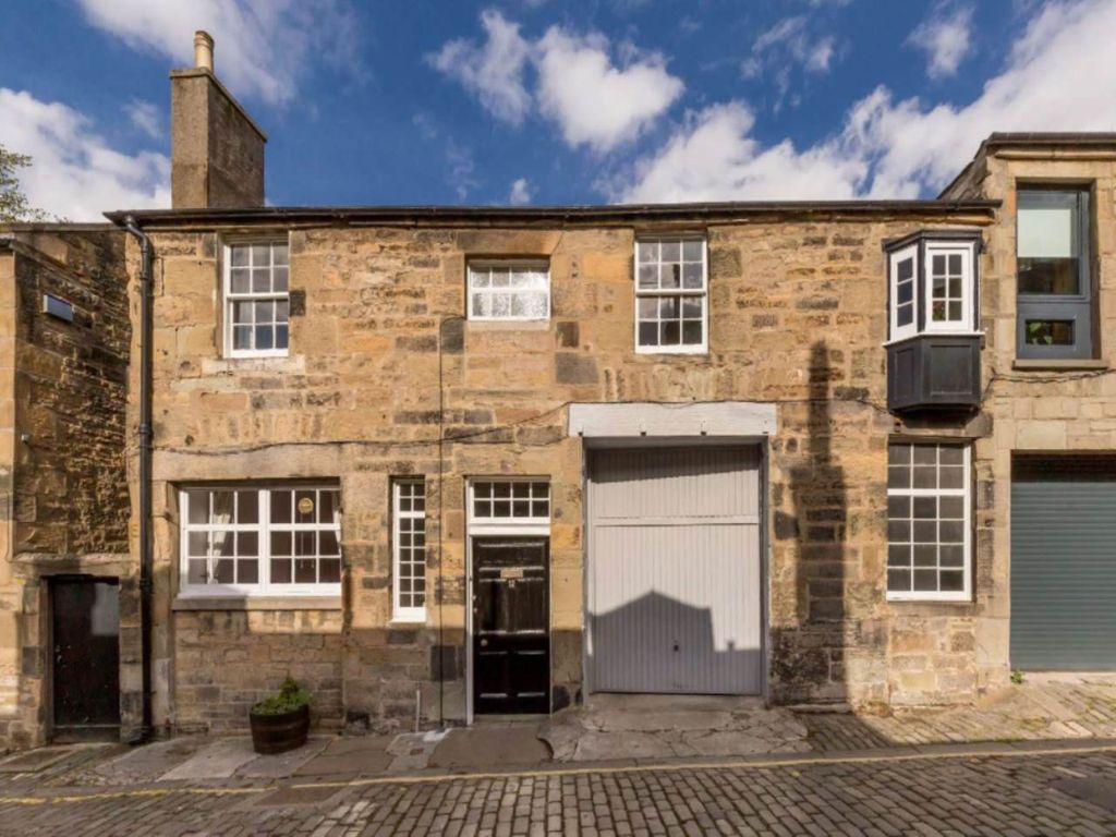 Property photo 2 of 13 Ext