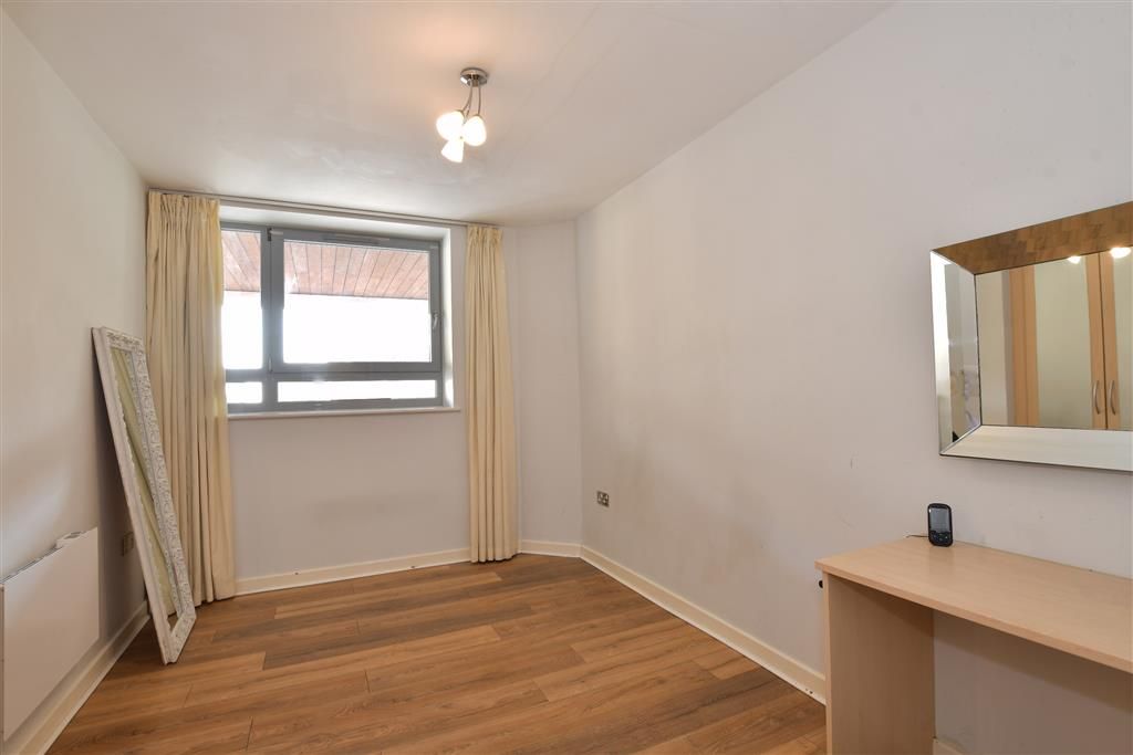Property photo 2 of 12 Bedroom 1