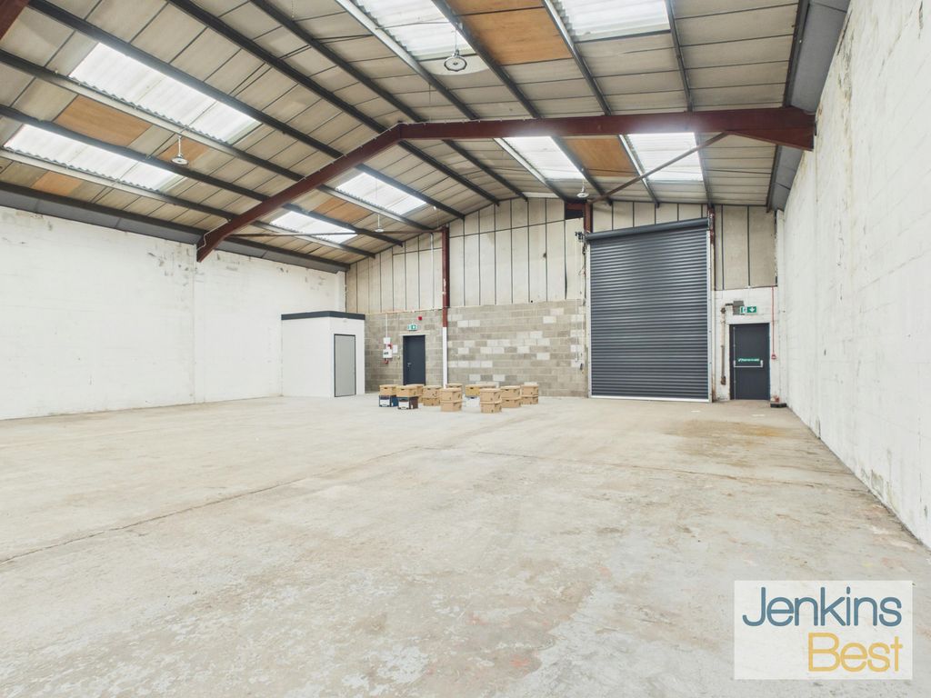 Property photo 3 of 13 Cam05096G0-Pr0026-Still023.Jpg