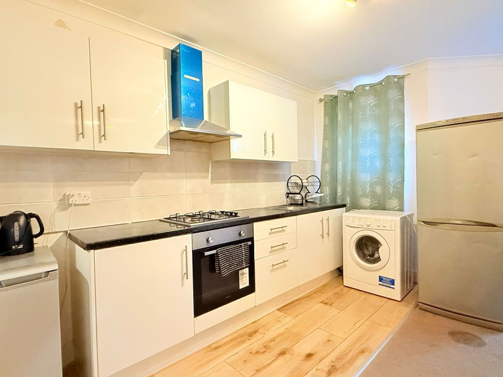 Property photo 3 of 11 Whatsapp Image 2025-10-27 At 14.45.55 (1)