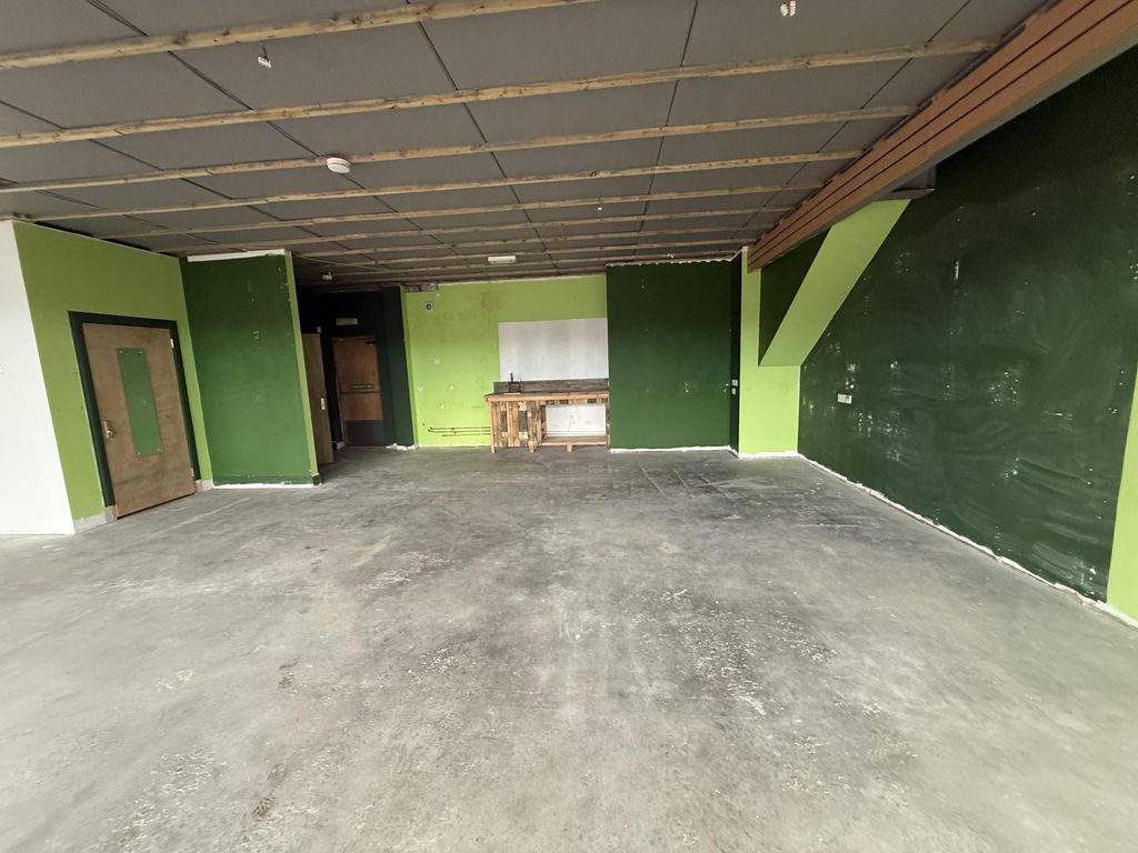 Property photo 3 of 3