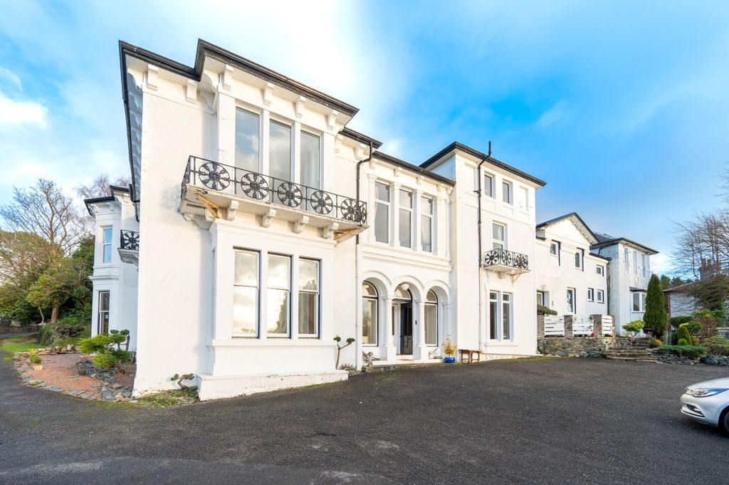 Property photo 1 of 22