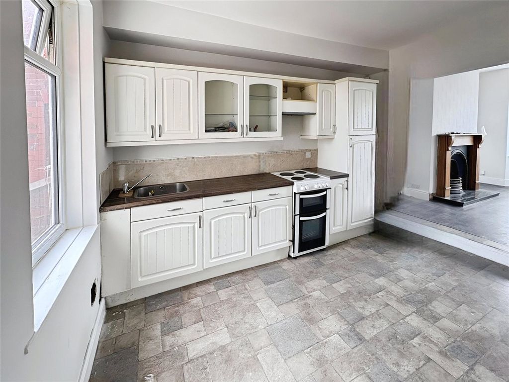 Property photo 3 of 14 Picture No. 36