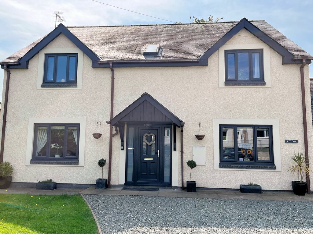 Property photo 1 of 42