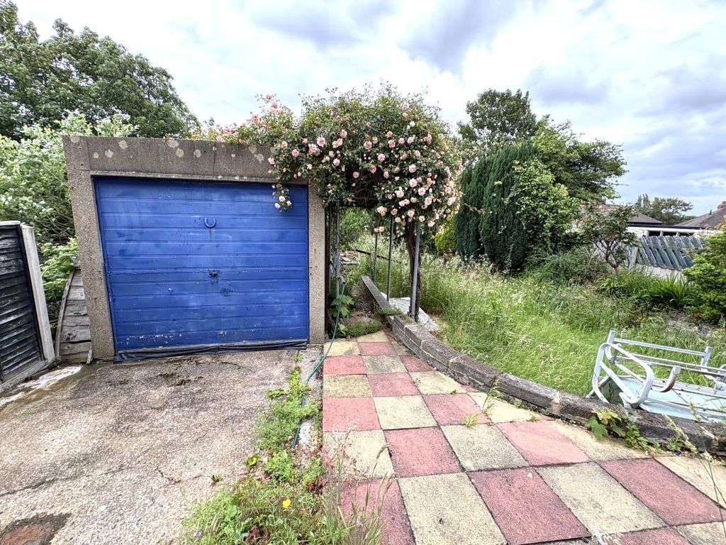 Property photo 2 of 2