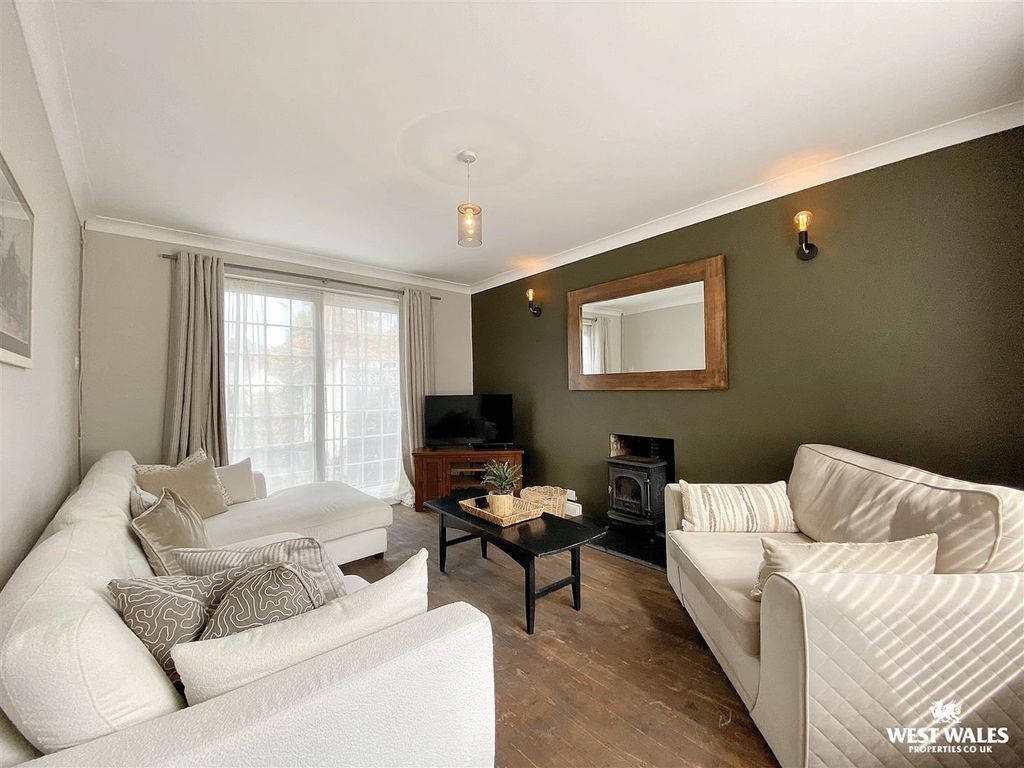 Property photo 2 of 25 Img_9504.Jpg