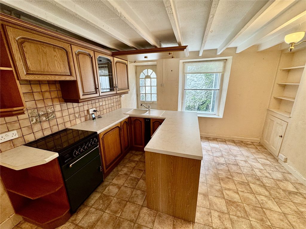 Property photo 2 of 17 Picture No. 41