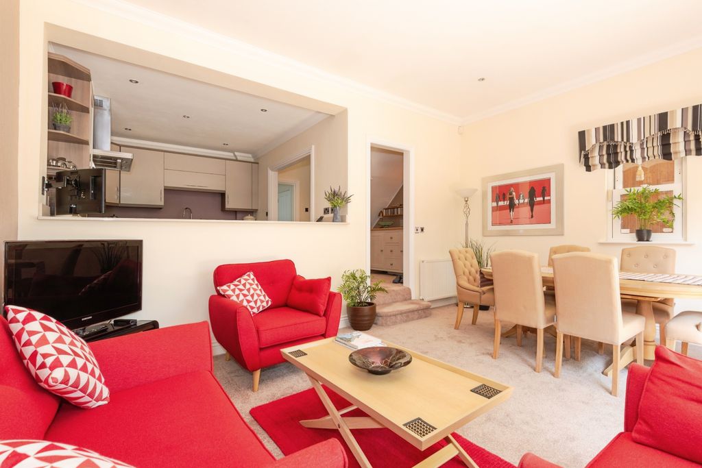 Property photo 3 of 14 Dining / Family Room