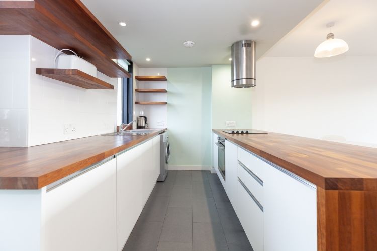 Property photo 2 of 8 215221