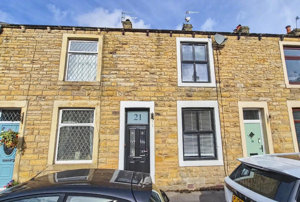 Property photo 1 of 19