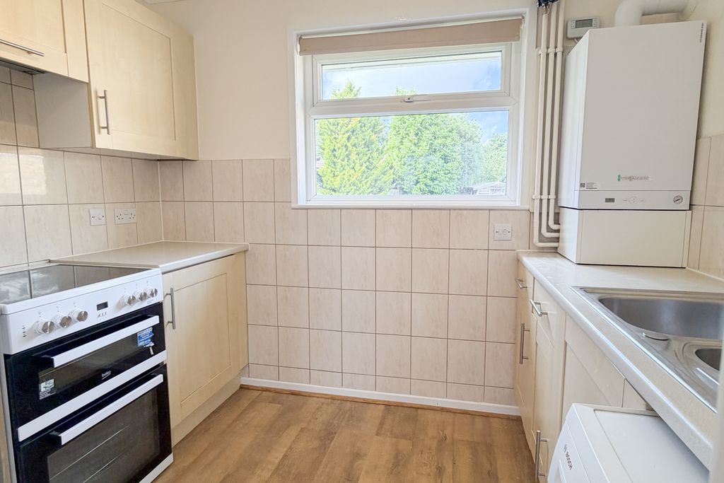 Property photo 3 of 10 3
