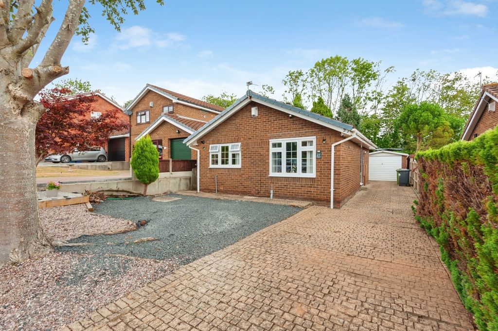 Property photo 1 of 16 Pbox-Img.Jpg