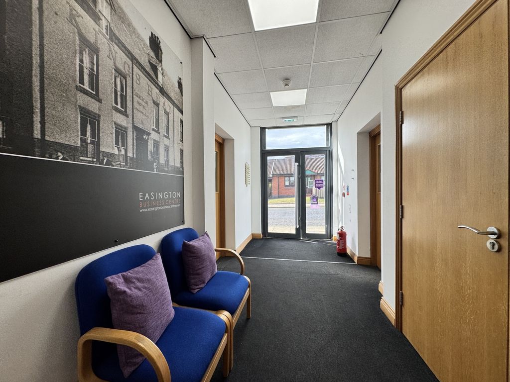 Property photo 2 of 11 Img_1044