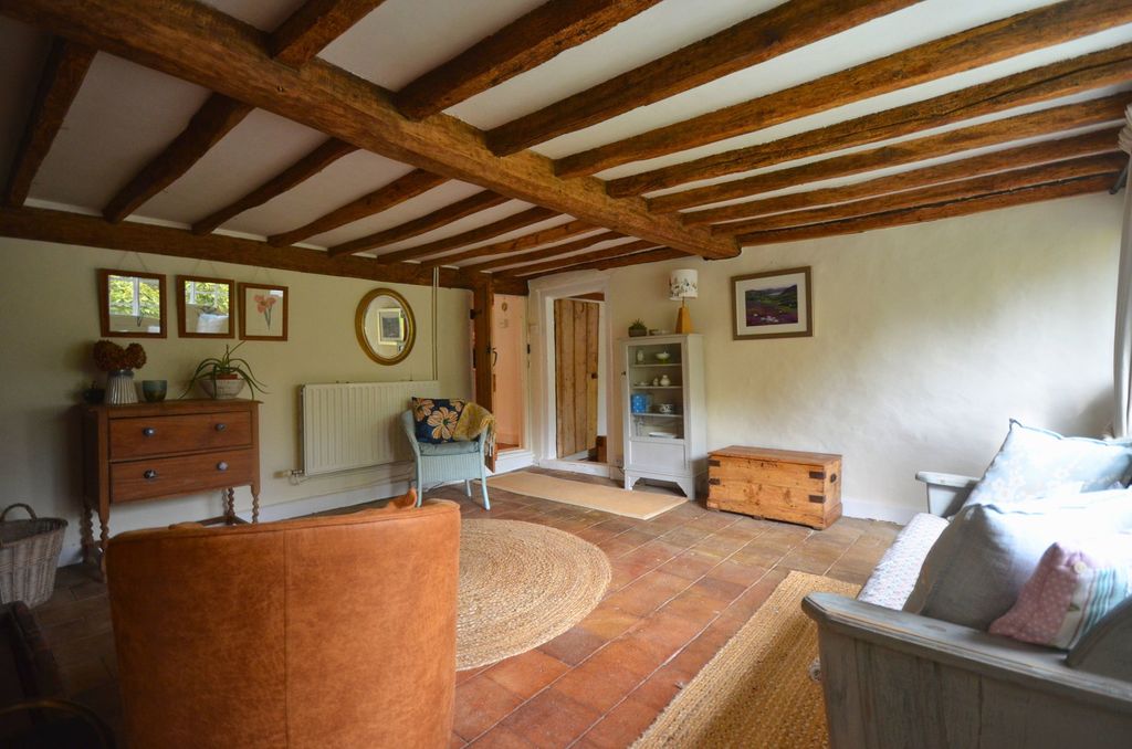 Property photo 3 of 29