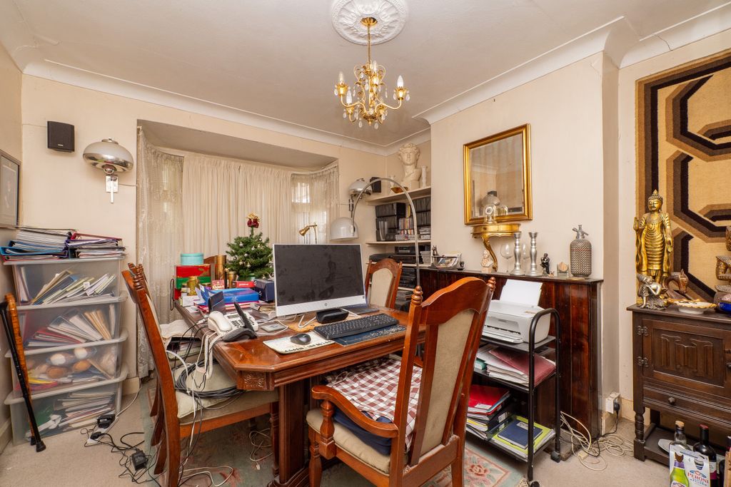 Property photo 3 of 13 Picture No. 05