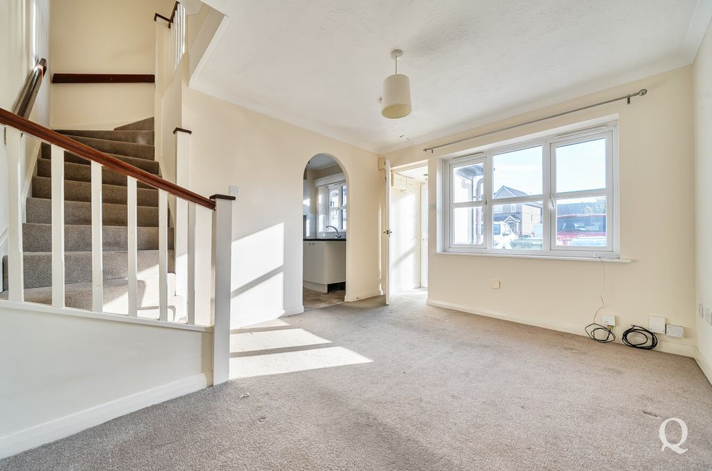Property photo 2 of 17 F0F76209-d57E-4c0...