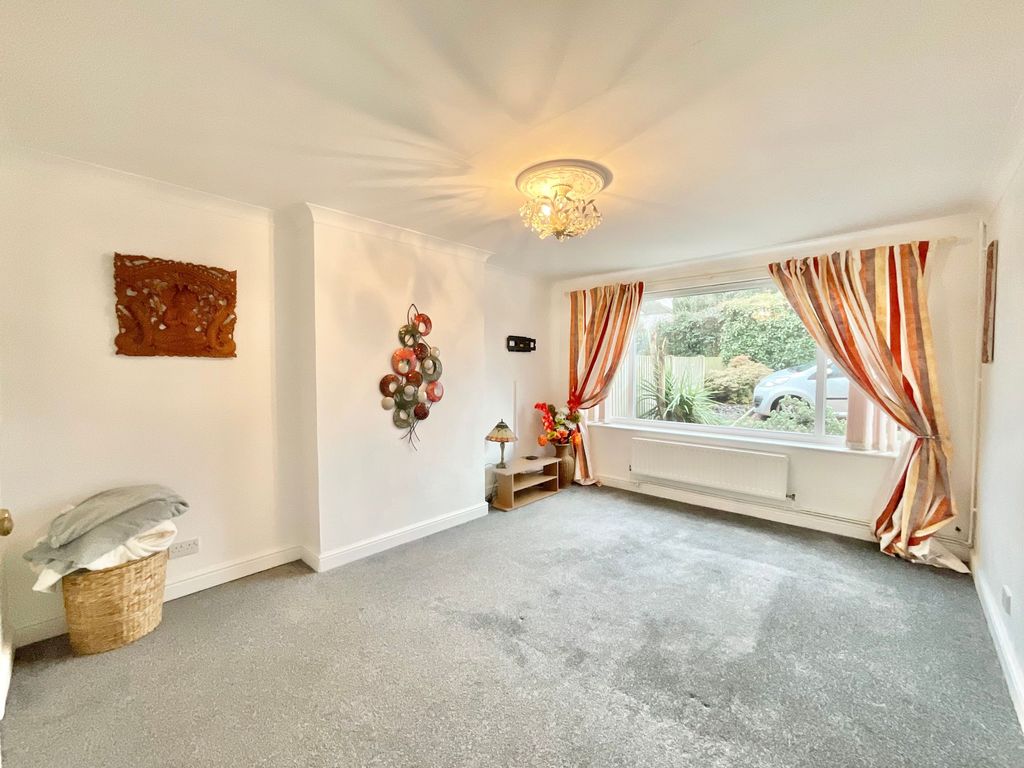 Property photo 3 of 24