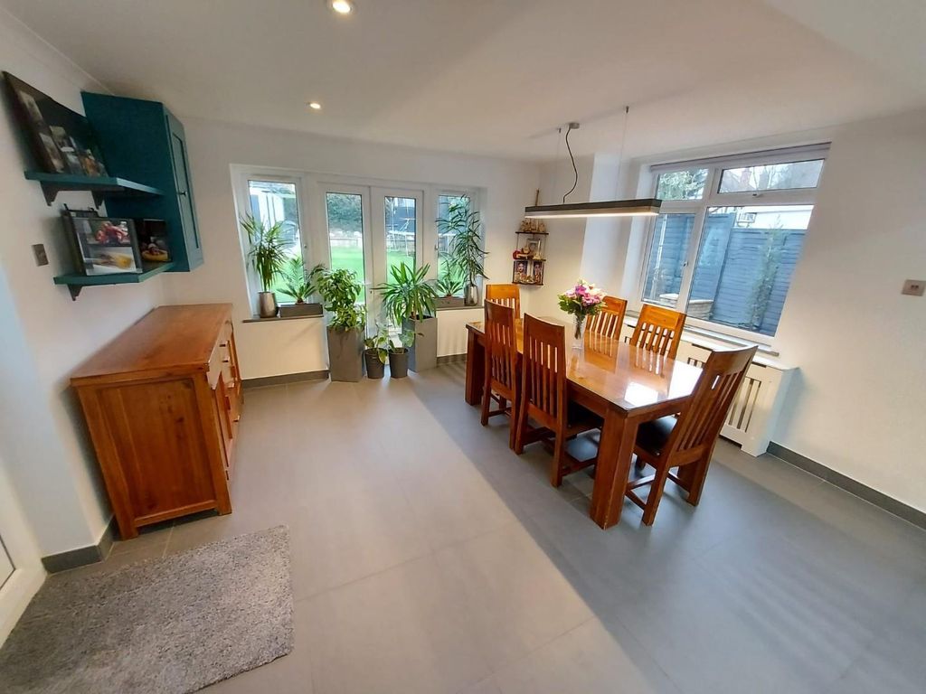 Property photo 3 of 10 7.Jpg