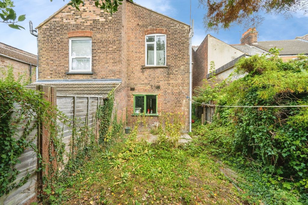 Property photo 3 of 13 Pbox-Img.Jpg